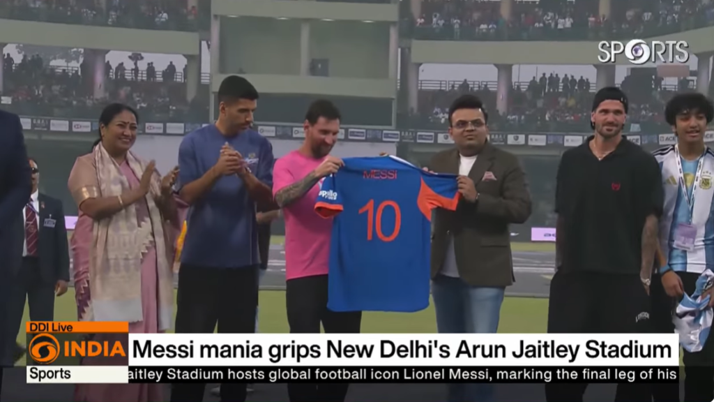Lionel Messi Receives Team India Jersey