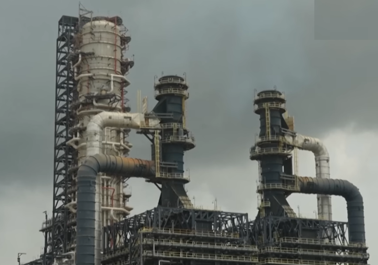 Trump Announces $300 Billion Texas Refinery With Reliance Industries Investment, Marking Historic Energy Milestone