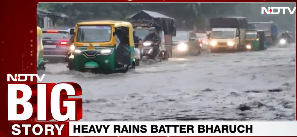 Heavy Rain Gujarat: 3 Cities Flooded, Red Alert Issued