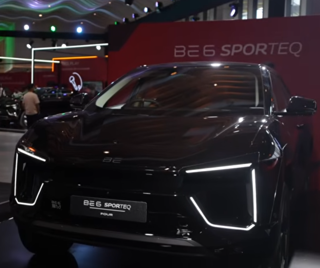 Mahindra BE 6 SPORTEQ: 7 Powerful Features & BaaS Price